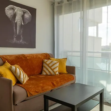 Elegant Carnon Port Avec Parking Apartament *
