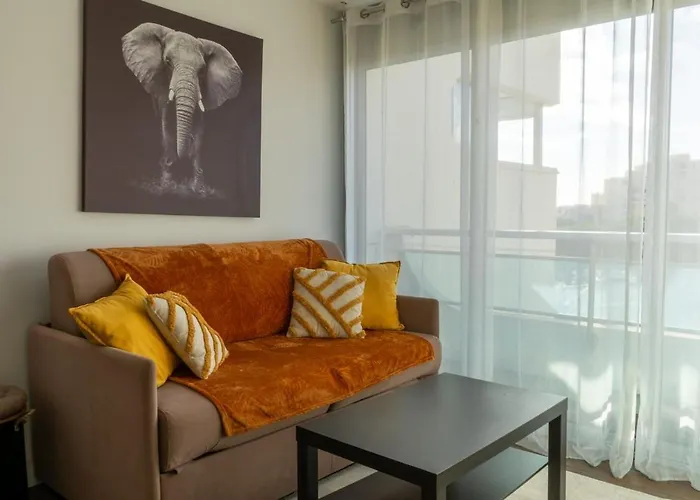 Elégant Carnon Port Avec Parking Apartamento *